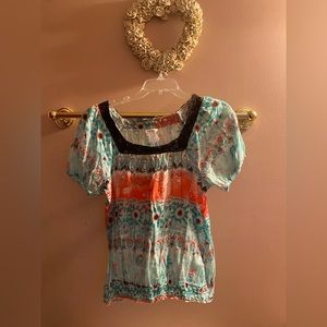Womens Short Sleeve Shirt Size: Large